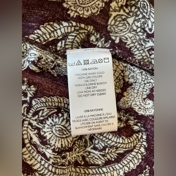 Urban Outfitters Ecote Sascha Bell Sleeve Mini Dress in Maroon Paisley - Picture 11 of 13